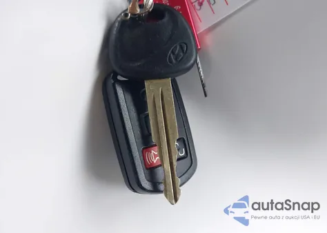 2004 Hyundai Santa Fe Gls/Lx from USA, damaged, VIN KM8SC73E14U742613